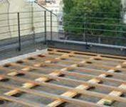 caillebotis en teck pour toit terrasse terrasse teck terrasse bois terrasse toit