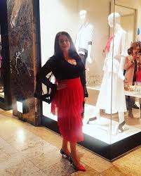 Dragii mei în 5 minute ne vedem în direct pe antena stars la xtra night show. Oana Roman È™i Marius Elisei S Au DespÄƒrÈ›it Dar N Au Depus Actele De DivorÈ›