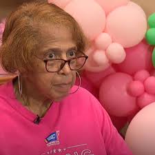 An Angel brings encouragement to those battling breast cancer