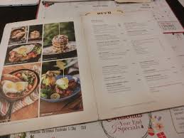 Banjir bandang di karawang desa taman mekar pangkalan kp keteteg,mulay datang banjir bandang mulay subuh,,pemukiman warga ampir bayak kerendam dan hayut. Felicia Grace Red Kettle Starling