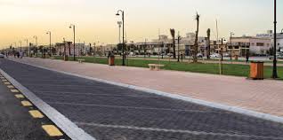 توفر الجامعة برامج عالية الجودة على مستوى البكالوريوس والدراسات العليا، والتي تعد الخريجين. Ù…Ù…Ø´Ù‰ Ø§Ù„Ø¬Ø§Ù…Ø¹Ø©