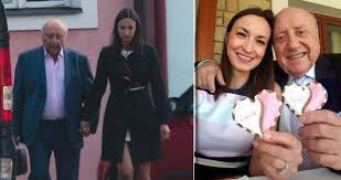 Lucie gelemová jako by se na dálku smála dádě zatímco dáda patrasová (62) neprožívá nejjednodušší. Slovacek 75 S Gelemovou 35 Slavili 5 Let Vztahu Dada Prchla Blesk Cz