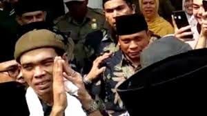 Renungan ceramah sedih ustadz abdul somad tentang kematian ceramah menyentuh hati ustadz abdul somad terbaru. Wapres Jk Angkat Bicara Soal Polemik Ceramah Ustadz Abdul Somad Uas Tribun Medan