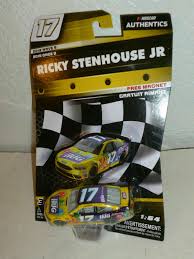 Nascar 07 is the tenth installment of the ea sports' nascar video game series. Collectible 2018 Wave 7 With Free Card 17 Diecast Car 1 64 Scale Nascar Authentics Ricky Stenhouse Jr Toys Games Die Cast Vehicles
