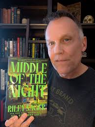 Well, I just finished my first Riley Sager thriller and it's official: we  are now in a love-hate relationship. 'Love' because this is the best  mystery I've read in a very long