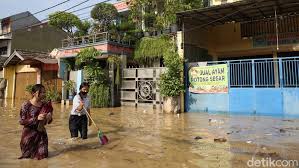 Pondok permai solo rumah 1 lantai : Potret Banjir Pagi Ini Di Perumahan Pondok Gede Permai Bekasi