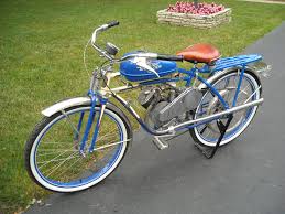 The sportsman abandoned pedals altogther and used a kickstarter to get the bike going. 1948 Whizzer Engine On 1945 Monark Bike Still Ride It Around The Neighborhood Motorbikes Motorised Bike Old Bikes