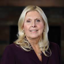 Ellen Smith • Alpine Academy