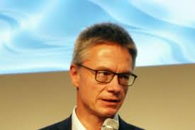 Jetzt spricht ein alter weggefährte über den unternehmer. Im Interview Kai Schiefelbein Und Volker Quaschning Heizungsjournal