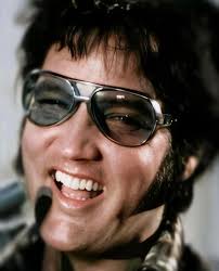 Elvis always was the life of the party, great humor. 🎼🎸❤️🙋‍♂️