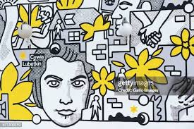 13 Yellow Daffodils To Celebrate 74 Anniversary Of Warsaw Uprising Stock  Photos, High-Res Pictures, and Images