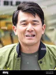 Family comedy cinema hi-res stock photography and images