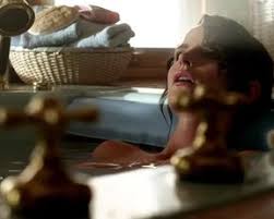 Kredit umožní i stahování neomezenou rychlostí. Celebrity Lesbian Video Ana Alexander Crystal Allen Femme Fatales S01e09 2010 Erotic Art Sex Video