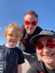 I think I had a few too many handsome Johnnys last night...it was worth it  though. Spent the night having a few and listening to John. It was almost  like hanging out