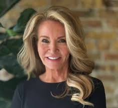 Shauna Montgomery's Instagram, Twitter & Facebook