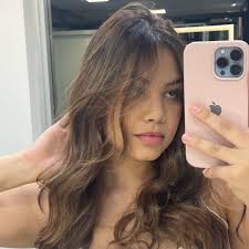 Para cada termo existe dois significados. . Paraiso astral: 1°- Período do  ano quando o Sol ou outro astro passa pelo quinto signo após o seu  (incluindo o seu). Nesse período do