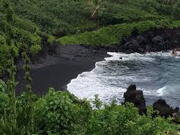 Here we focus on the town itself, the friendly people of hana. What To Pack For Maui In 2021 31 Essential Items For A Perfect Hawaii Vacation Explore Now Or Never