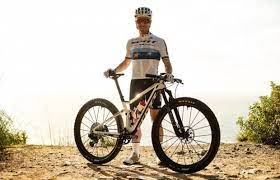 This is by far the best example of scott's new spark rc mountain bike. Nino Schurter Unveils His New Scott Spark Rc European Champion Edition