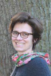 Hebamme in Köln finden