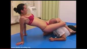 These sexy women dominate and suck these mens cock to their satisfaction-Djav tube videos