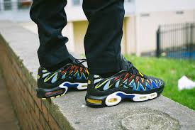 4.2 out of 5 stars 18. Cette Nike Tn Paris Sera Vendue Exclusivement En France Wave