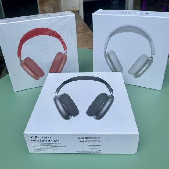 AURICULAR MAX WITH SMART CASE