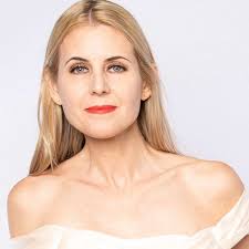 Up and Comers of Hollywood • Listen