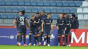 Aytaç kara, türk futbolunda süper lig oyuncularından birisidir. Son Dakika Spor Haberleri Kasimpasali Aytac Kara Nin Paylasimina Fenerbahceli Mame Thiam Dan Flas Yorum Fotomac