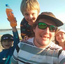 Why do people want others to carry them in games?