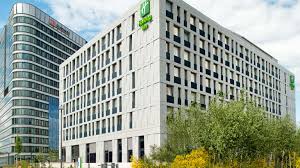 The bright rooms come with air conditioner, satellite television and coffee/tea making equipment. Holiday Inn Frankfurt Airport Frankfurt Am Main Holidaycheck Hessen Deutschland