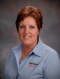 Dawn Dunton's Instagram, Twitter & Facebook