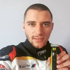 With🧔🏻 or without👦🏻?🤔🧐😅 Philips DizzyRiders.bg #iskamoneblade