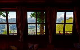 Blick Aus Dem Fenster Thema Auf Meinbezirk At