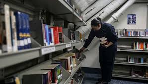 minnesota school recycles books