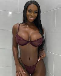 Ebony goddess Foto Porno - EPORNER