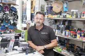 Volles Und Tolles Erlebnis Auf Zwei Radern Von Zweirad Tilly Die Richtige Ausrustung Erhalten Ostseebad Gohren Blog