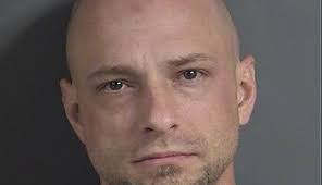 Winfield man arrested for domestic abuse assault charge