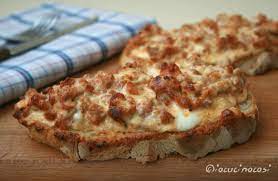 Maybe you would like to learn more about one of these? Bruschetta Salsiccia E Stracchino