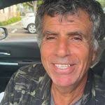 Mike Darras's Instagram, Twitter & Facebook