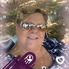 Upside Down Honey Walnut Banana Bread #bananabread #fooddolls #fblifestyle