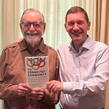 Sally Byng (@SallyByng)