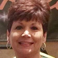 Loretta Peeler's Instagram, Twitter & Facebook