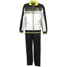 Bienvenue sur la page officielle de la marque italienne de sportswear sergio tacchini. Survetement Ensemble Sergio Tacchini Dany Blanc Taille L Adulte Homme Survetements Et Ensembles De Sport Achat Prix Fnac