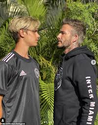 Welcome to the official david beckham facebook page. Freedomroo David Beckham Models Shades From His Spring Summer 2021 Eyewear Collection Australiannewsreview