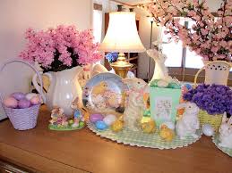 Find easter decor to lend a touch of elegance to the celebration: 8 Easter House Decorations