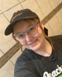 Friends to lean on❤️