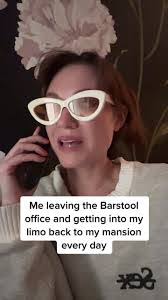 Kelly Inglis's Instagram, Twitter & Facebook