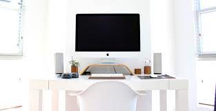 Harga meja bar ini adalah rp 560.000. 7 Pilihan Model Meja Komputer Minimalis Tokopedia Blog