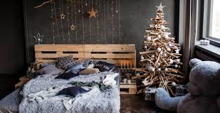 Les boules ou les guirlandes ? Sapin De Noel Original 20 Idees Pour Epater La Famille M6 Deco Fr