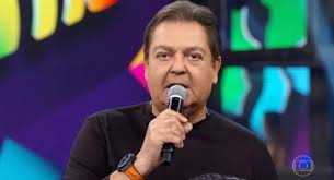 Faustão é internado e tiago leifert assume comando do domingão. Entenda Por Que Tiago Leifert Vai Apresentar O Domingao Do Faustao Dci